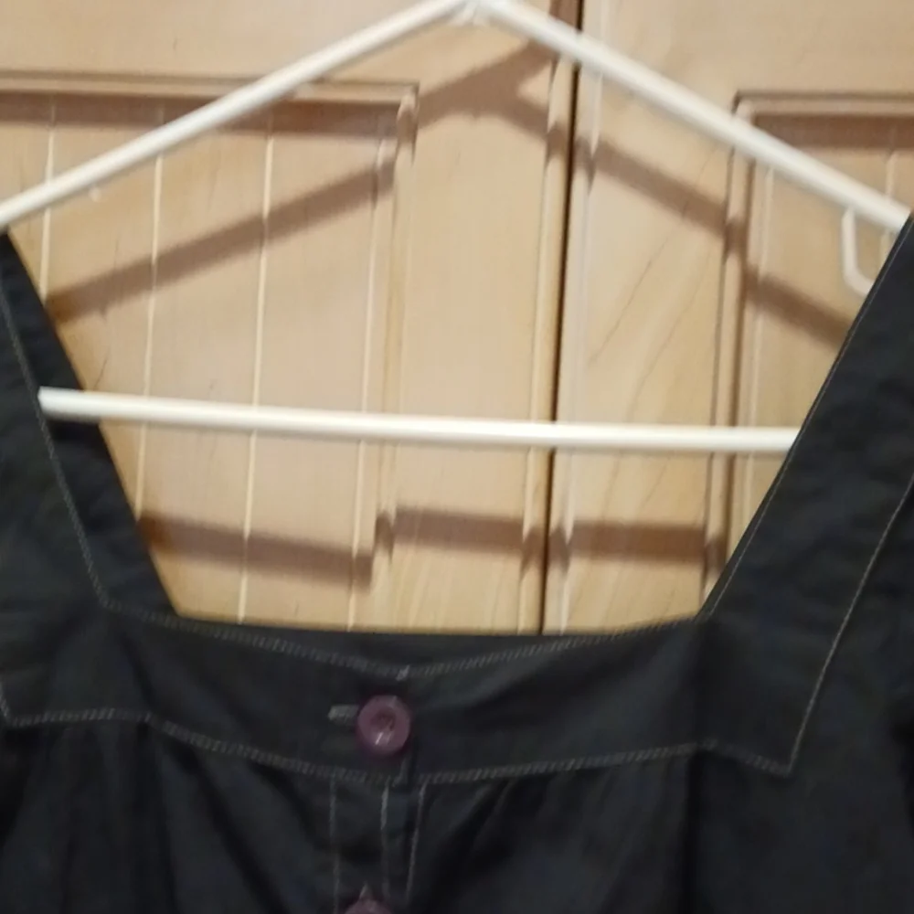 Delia's Square neck blouse with decorative  stitching  and buttons NWOT - Picture 3 of 6